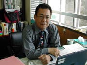 三原徹 校長先生